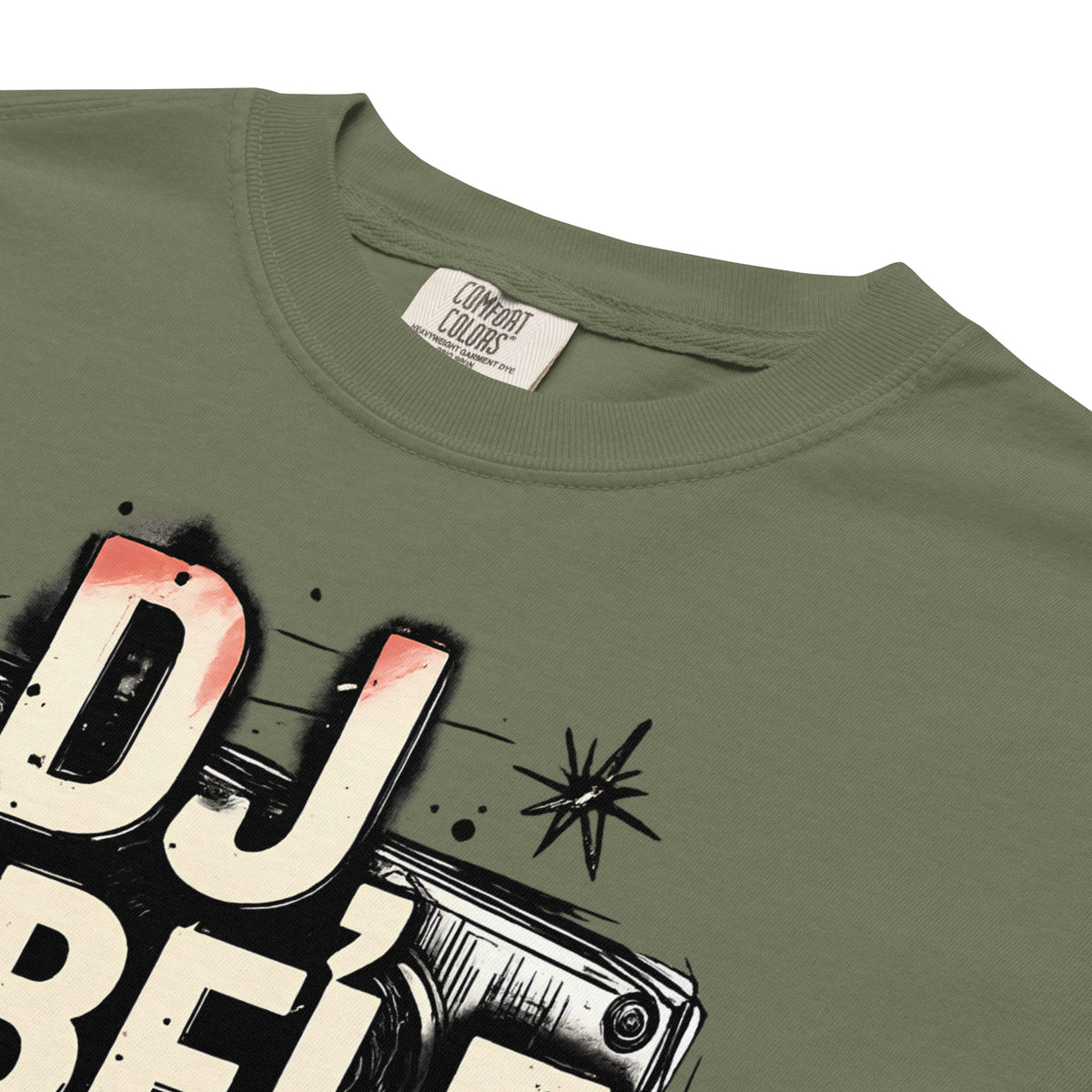 DJ Súbele que no oiga la peda - A Mano Style Relaxed Fit Tee